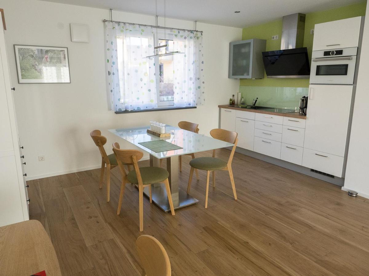 16Lilien Apartmentwohnung Waiblingen  Extérieur photo