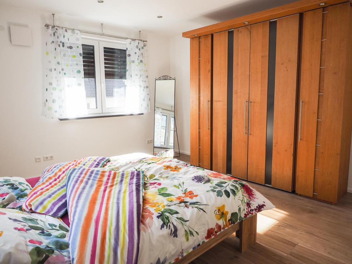 16Lilien Apartmentwohnung Waiblingen  Extérieur photo